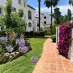 דירה Benavista Paradise